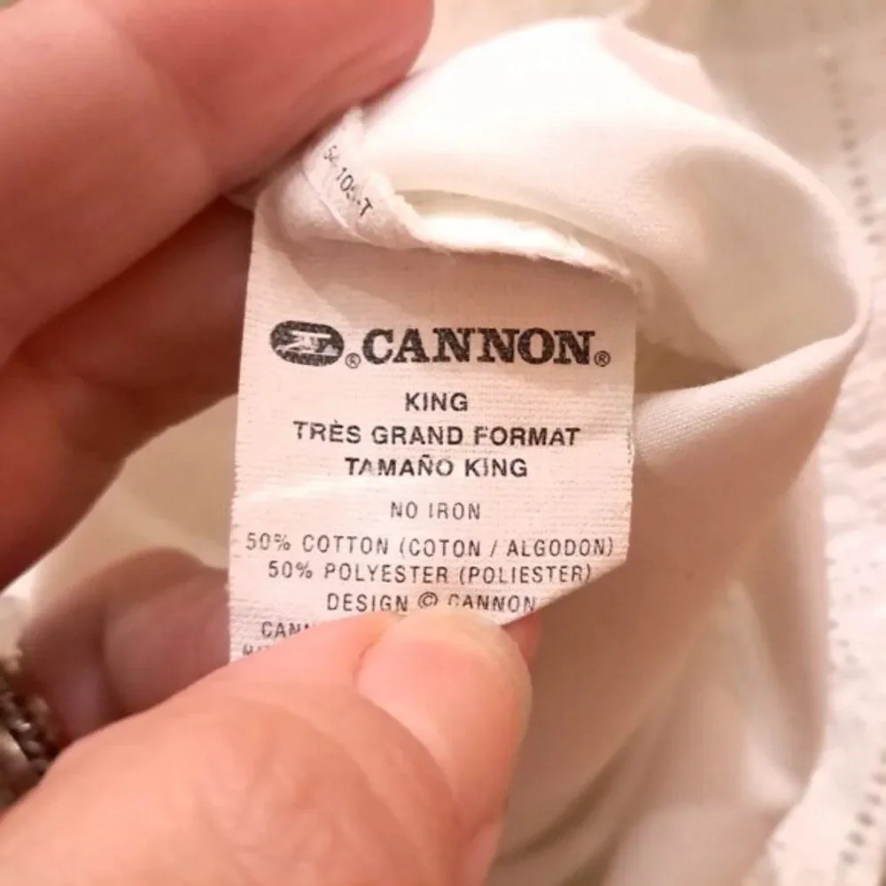 Vintage Cannon King Set 2 pillowcases Tres Grand Lace trim ivory off white cream